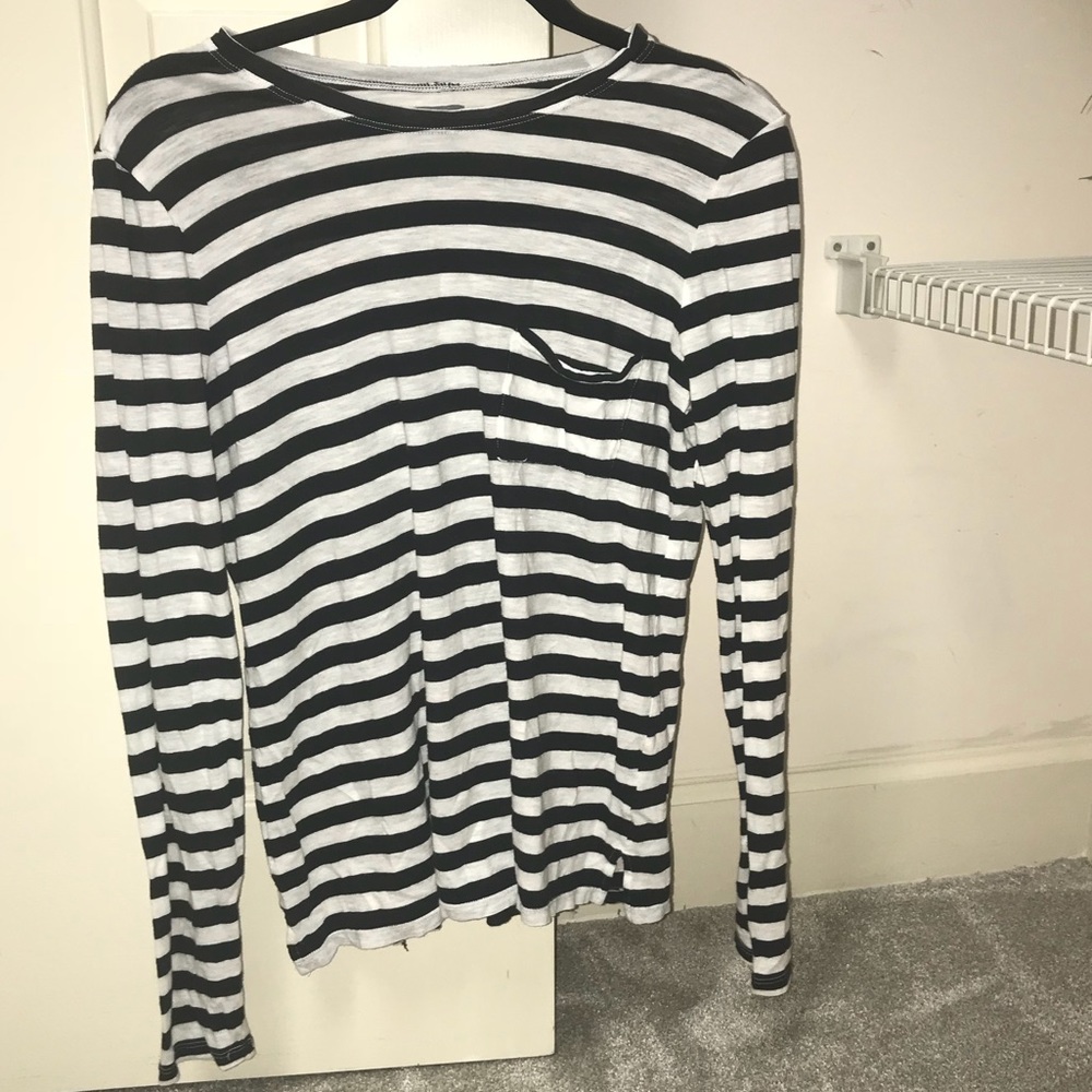 aerie black and white striped long sleeve top
